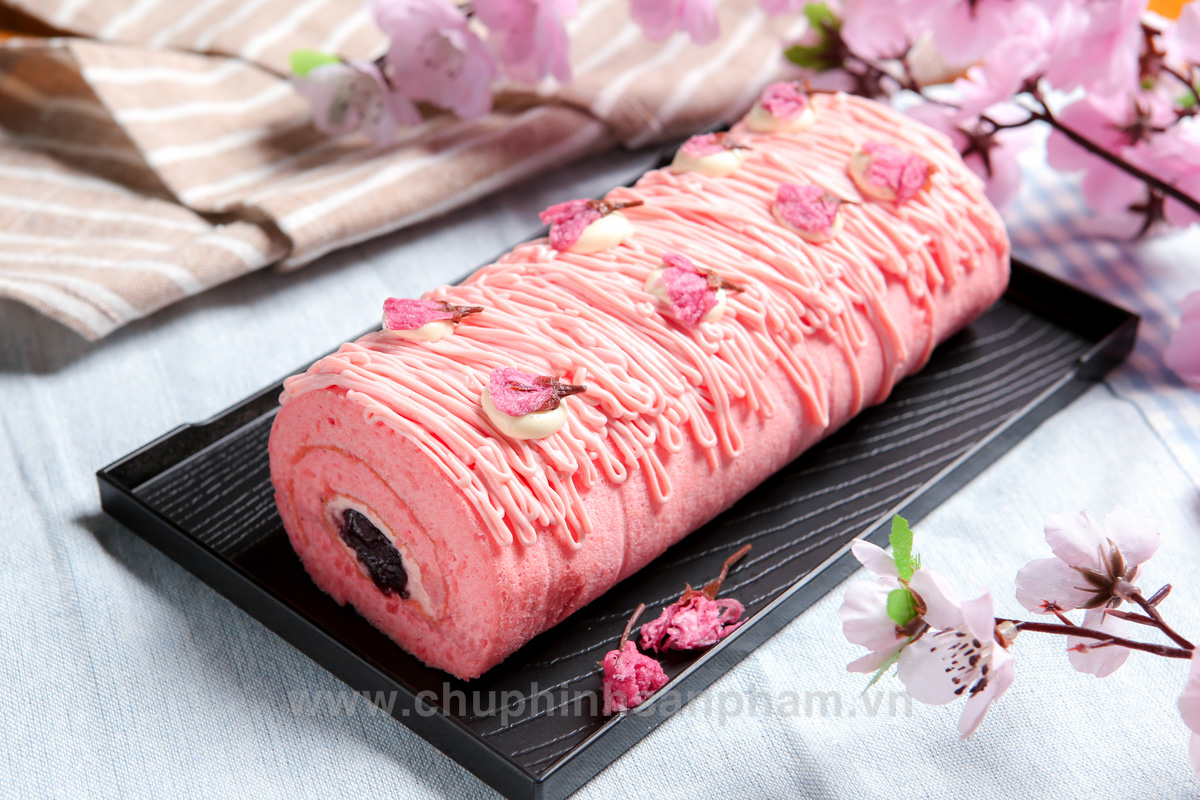 Chụp hình bánh kem Sakura - Hương vị bánh đến từ Nhật Bản (08 8809 ...