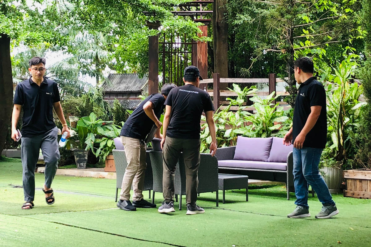Hậu trường Studio chụp ảnh sản phẩm C-photo